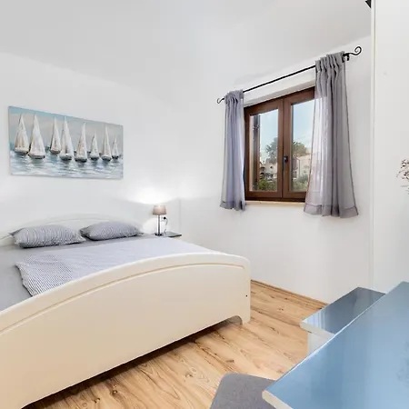 Fuer 4 Personen Ca 55 Qm In Njivice, Kvarner Bucht Krk Apartman Njivice