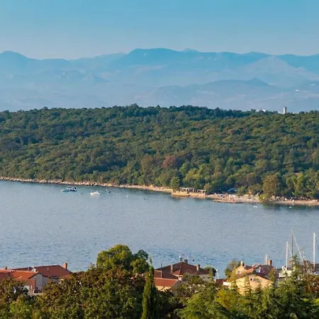 Fuer 4 Personen Ca 55 Qm In Njivice, Kvarner Bucht Krk